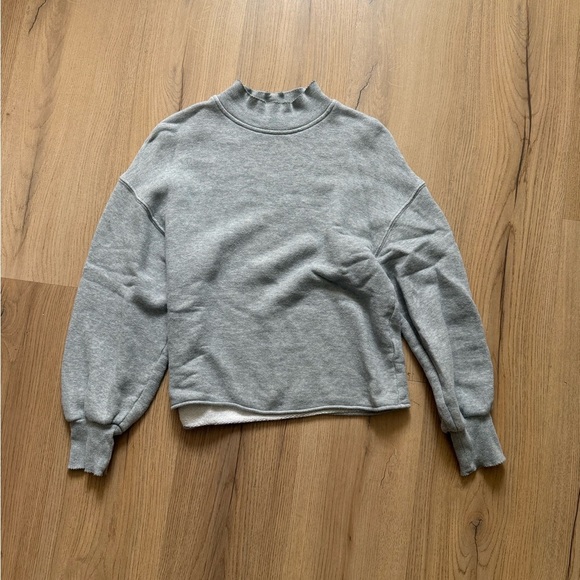 J. Crew Gray Sweatshirt - Picture 1 of 3
